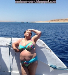 Sexy russian granny in bikini - N