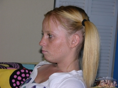 AMATEUR TEEN REDHEAD - N