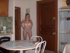 Laury29 - N