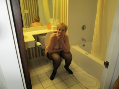 Aunt Sue - N