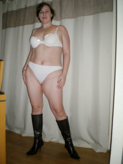 SILF from birmingham uk holly harris striptease - N