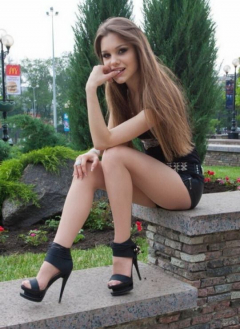 more young teenage girls - N