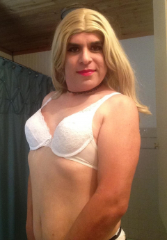 Oscarina Grandeas Daddy's Sissy Faggot - N