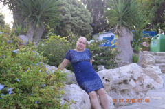 Beautiful mature women - N