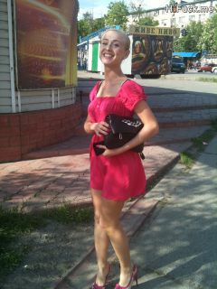 Tiny blonde amateur loves to pose naked - N