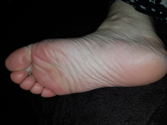 FEET WORSHIP 1 - N