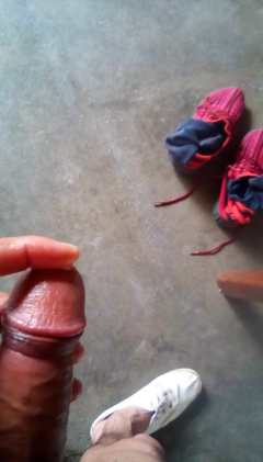 MI PENE - N