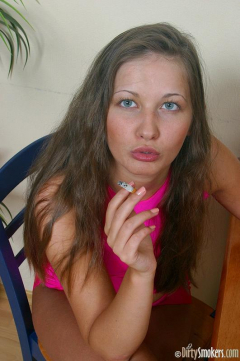 Smoking Whore's #002 - N