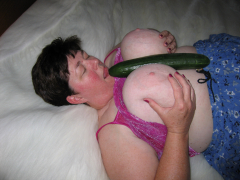 Canadian Beaver - bbw wife needs 'something' big and thick - N