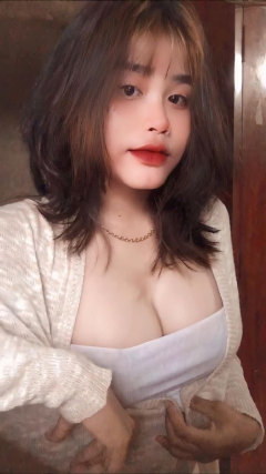 Gai xinh - N