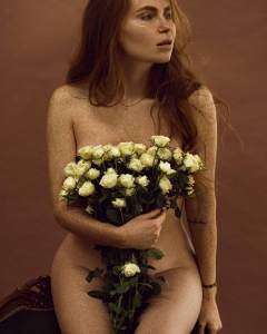 Body eroticism - N