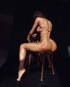 Body eroticism - N