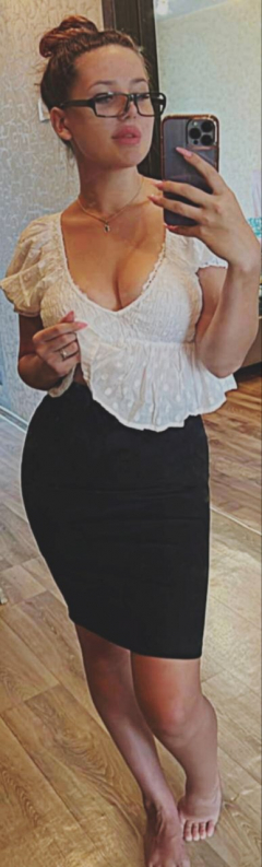 mature and sexy - N