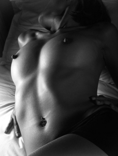 Body eroticism - N