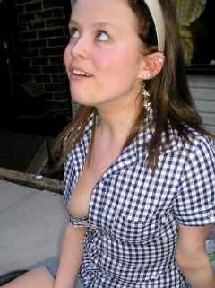 Peep Boob - N