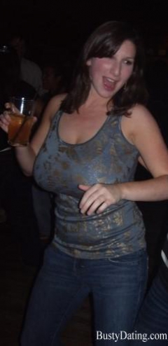 Melissa - 20yr old, 34ddd - N