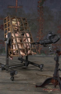 Rud's Caged Goddess - N