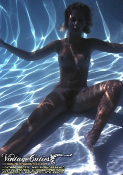 Underwater beauties 3 - N