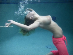 Underwater beauties 4 - N