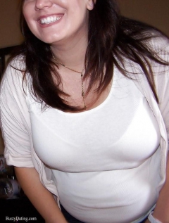 Lauren - 29yr old, 38ddd pregnant - N
