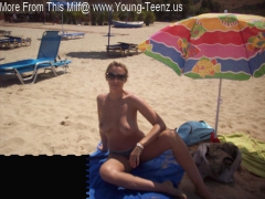 Big Titted Blonde Milf Stolen Holiday Pictures - N
