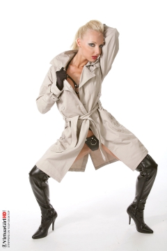 Spy Girl - N