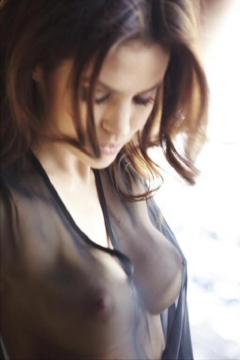 Hana Nitsche - N