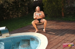 Albert was chilling out - N