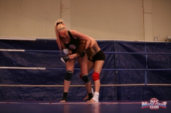 A rookie fighter, Leyla - N