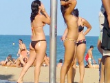 Topless Amateurs Beach Spy Cam Video