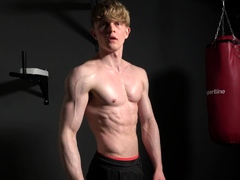 Casting - Perfect Muscular Boy