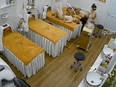 amateur-hidden-cams-reveal-cock-riding-hoes