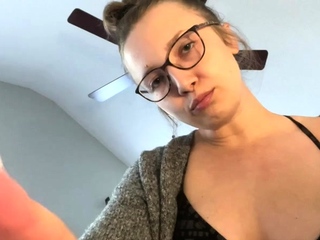 Cute amateur brunette naughty in solo jerking show on camera