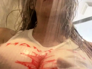 Amateur Big Boobs jerks Big Dick