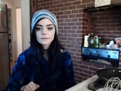 hot-amateur-teen-butt-plug-solo-play