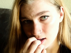 amateur-sweet-blonde-babe-sucking-cock