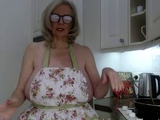 This large amateur cam girl has some very big boobs