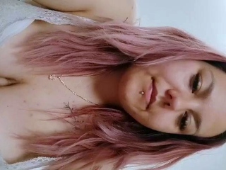 Blonde amateur milf does anal on pov camera 11