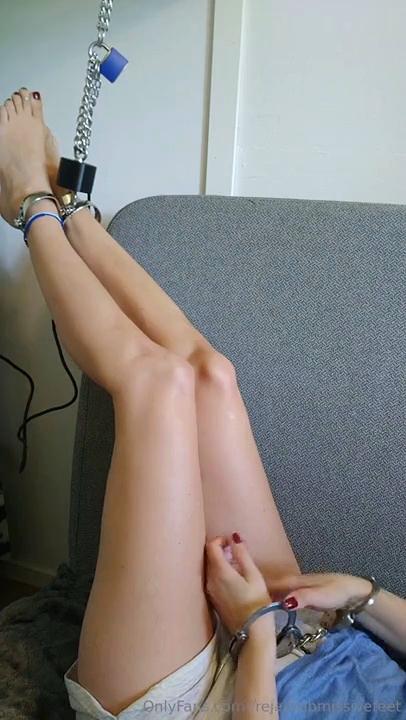 Frejas Submissive Feet aka frejassubmissivefeet OnlyFans -