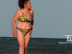bbw-matures-and-grannies-at-the-beach-swimsuit
