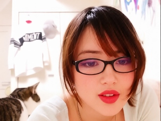 Lewd amateur brunette teen meg davis webcam masturbation